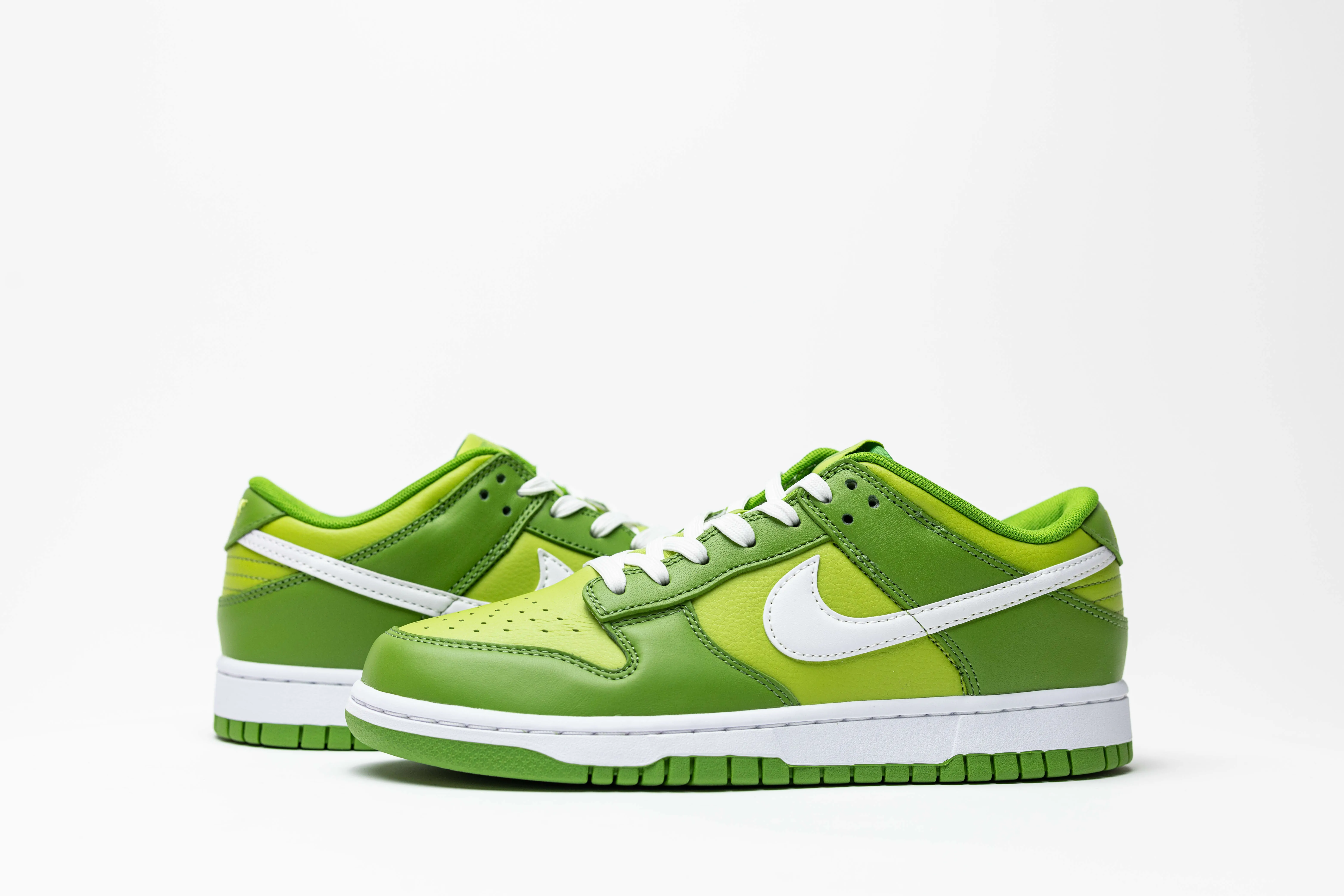 dunk low chlorophyll