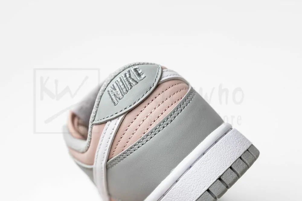 wmns dunk low 