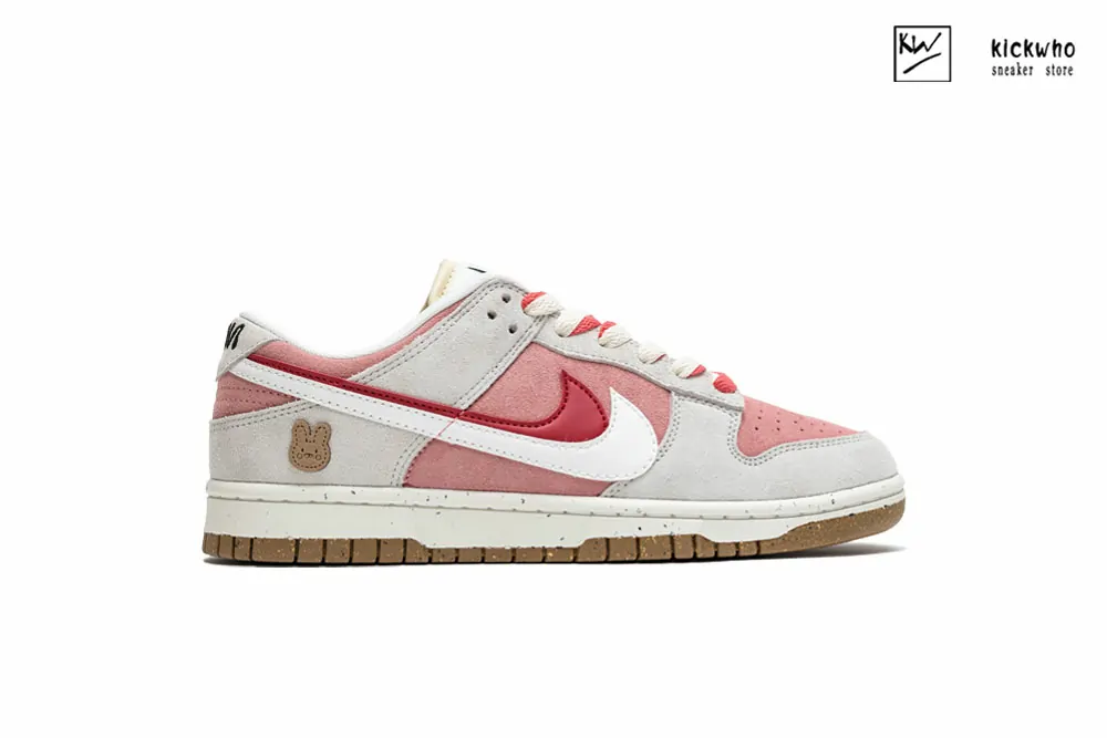 wmns dunk low se ''85'' bunny cookies