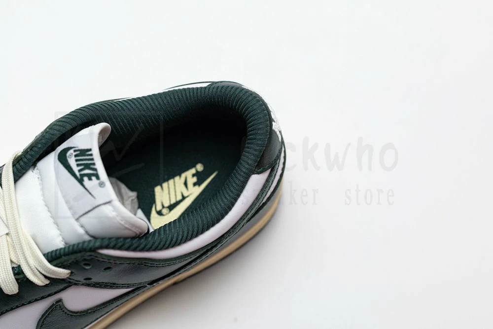 godkiller wmns dunk low 