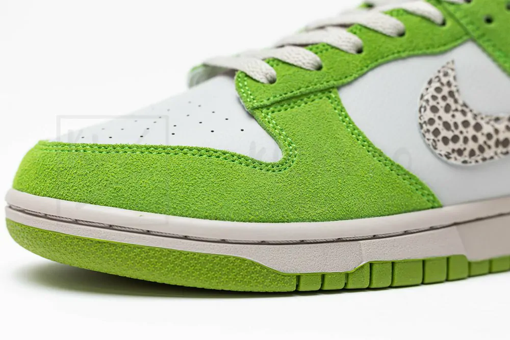 nike dunk low as safari swoosh chlorophyll