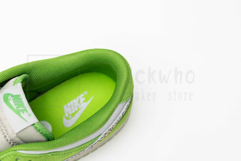 nike dunk low as safari swoosh chlorophyll