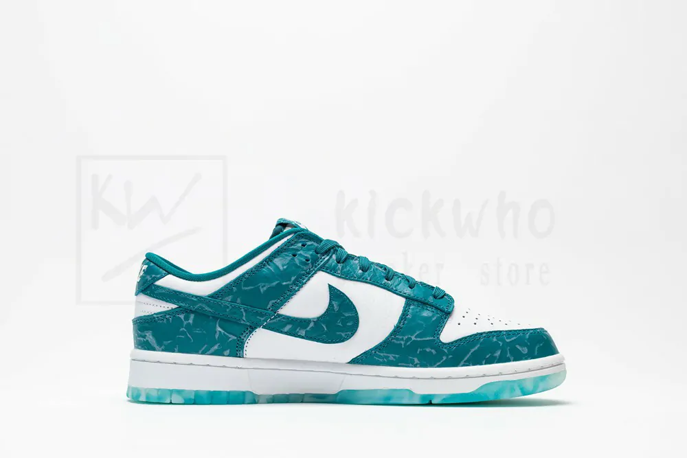 wmns dunk low 