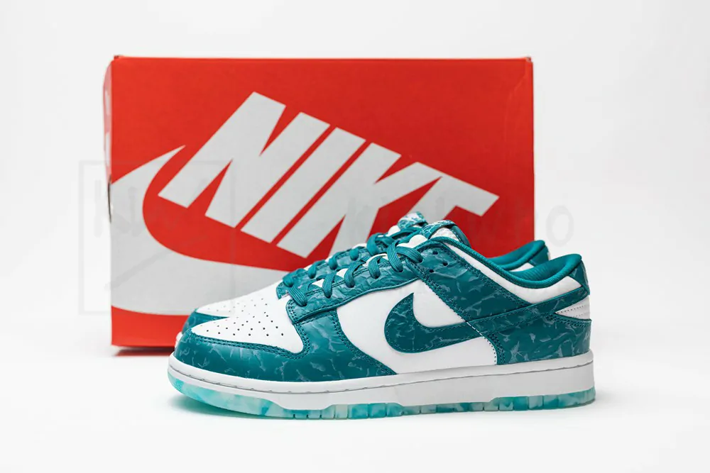 wmns dunk low 