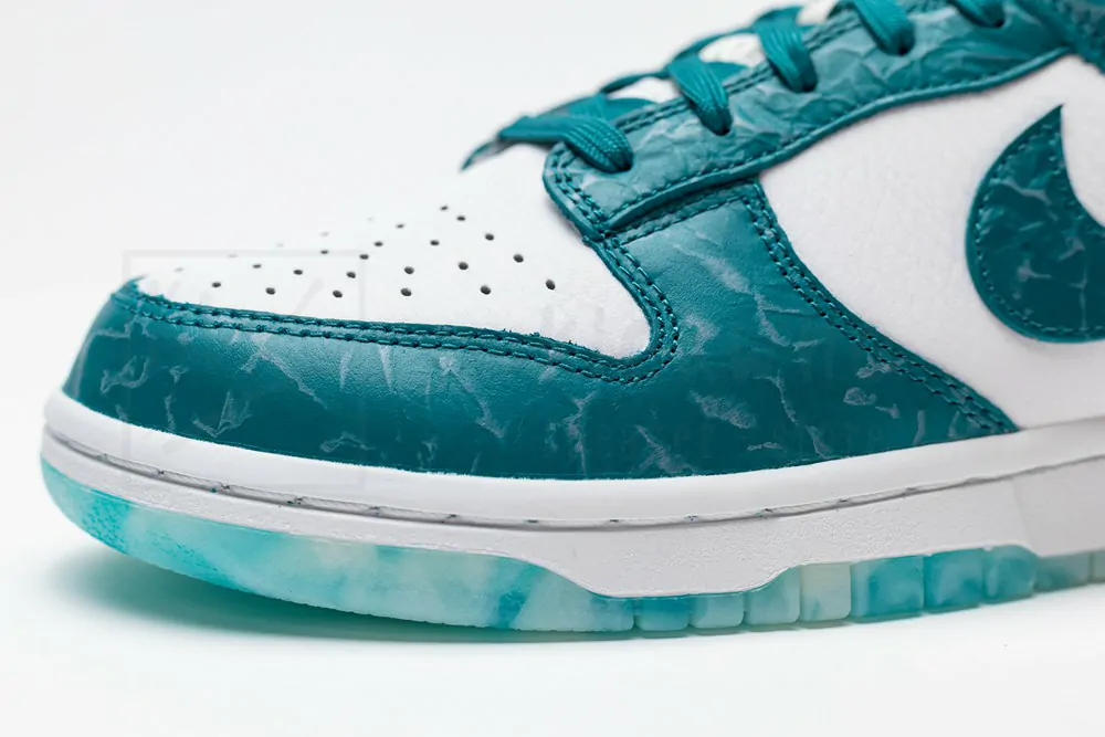 wmns dunk low 