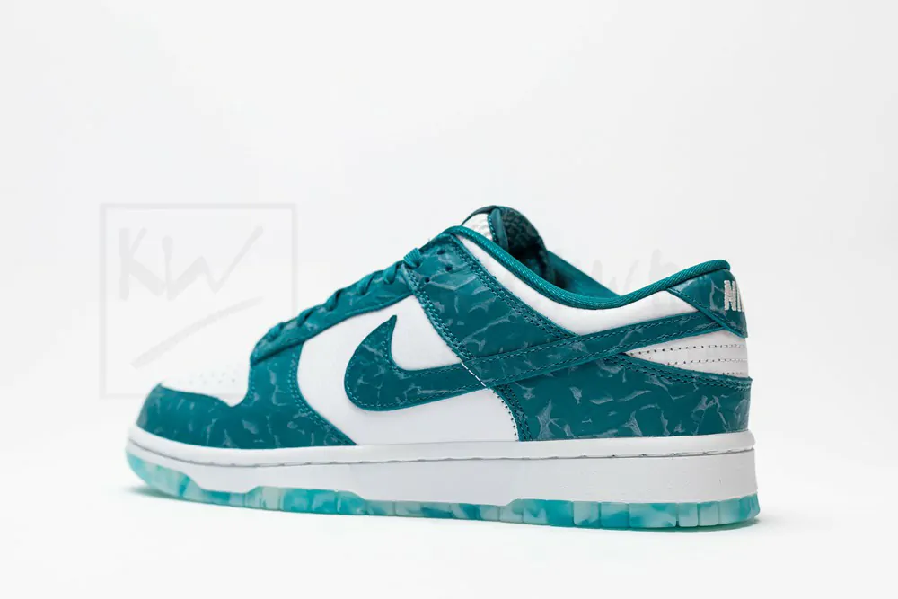 wmns dunk low 