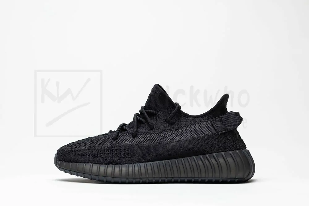 Ad*s yeezy boost 350 v2 onyx sale version