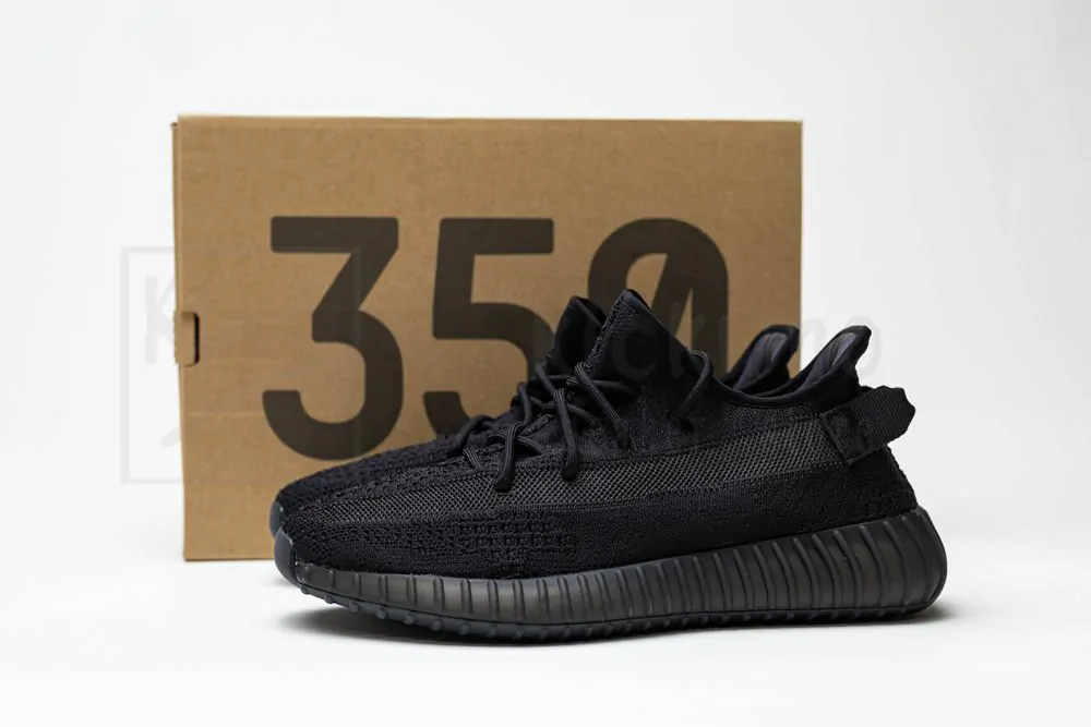 Ad*s yeezy boost 350 v2 onyx sale version