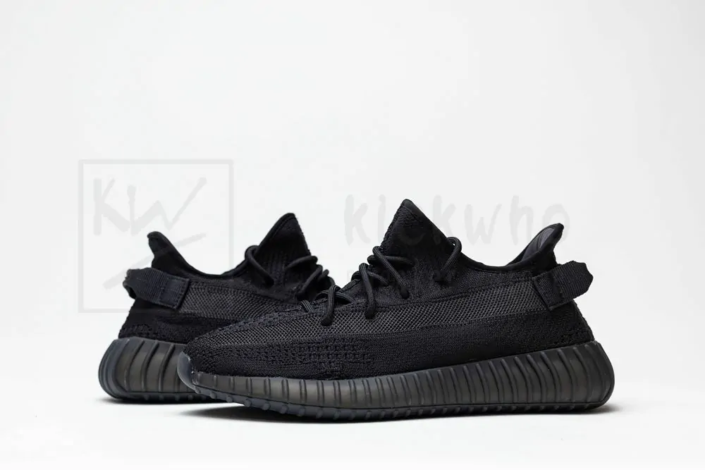 ad*s yeezy boost 350 v2 onyx sale version