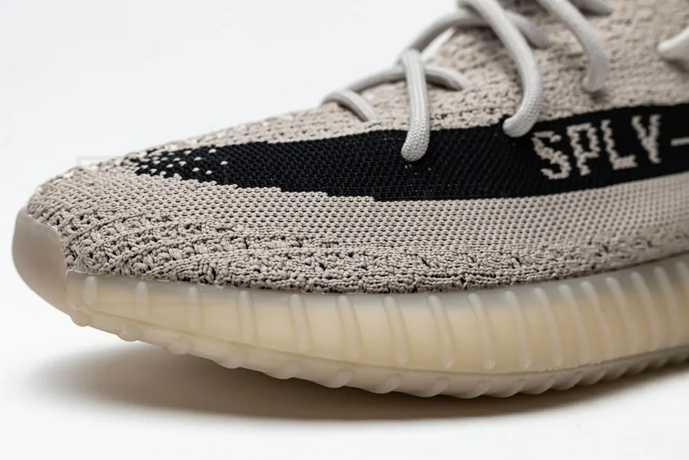 Ad*s yeezy boost 350 v2 beige black sale version