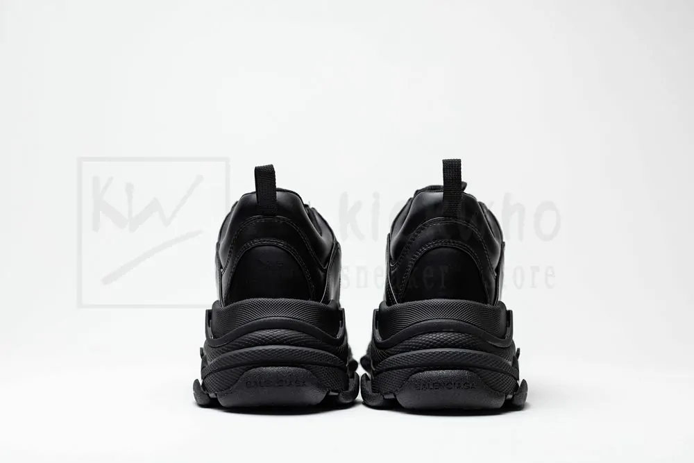 balenciaga triple s sneaker in leather black