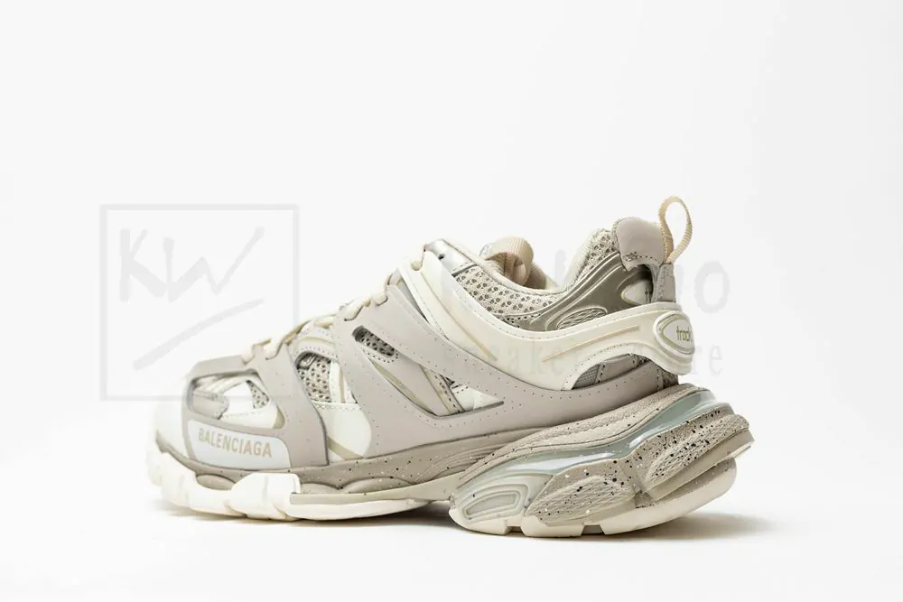 balenciaga track sneaker 