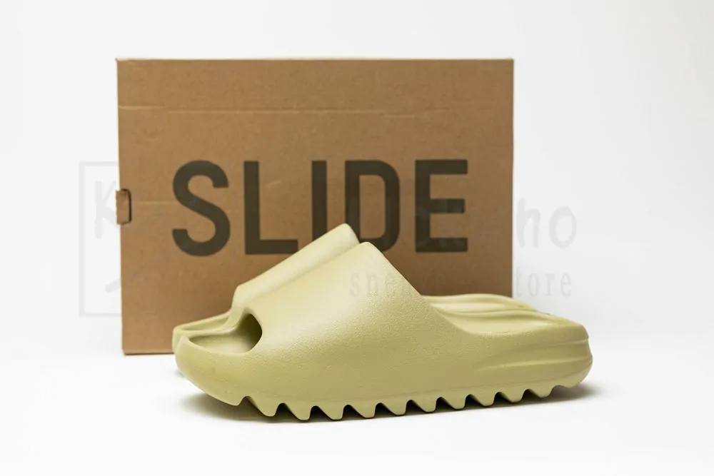 yeezy slides 