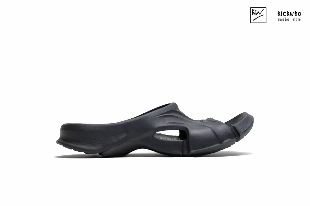 balenciaga mold slide sandal black