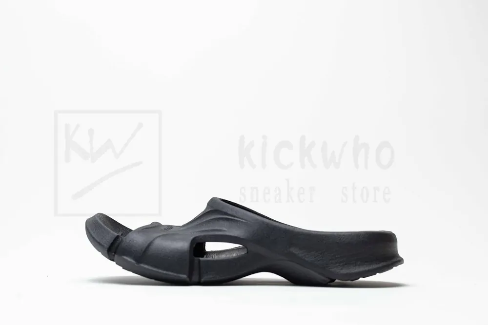 balenciaga mold slide sandal black