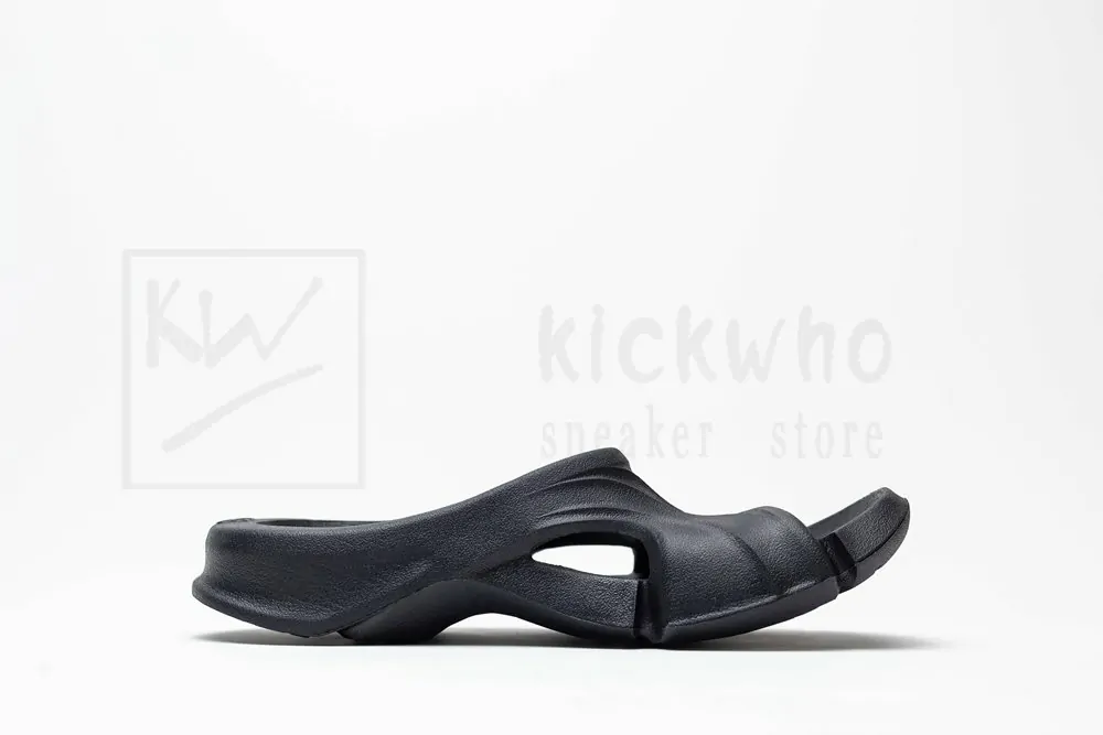 balenciaga mold slide sandal black