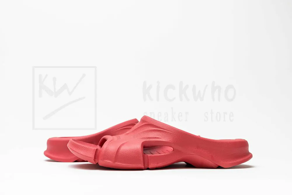 balenciaga mold slide sandal red