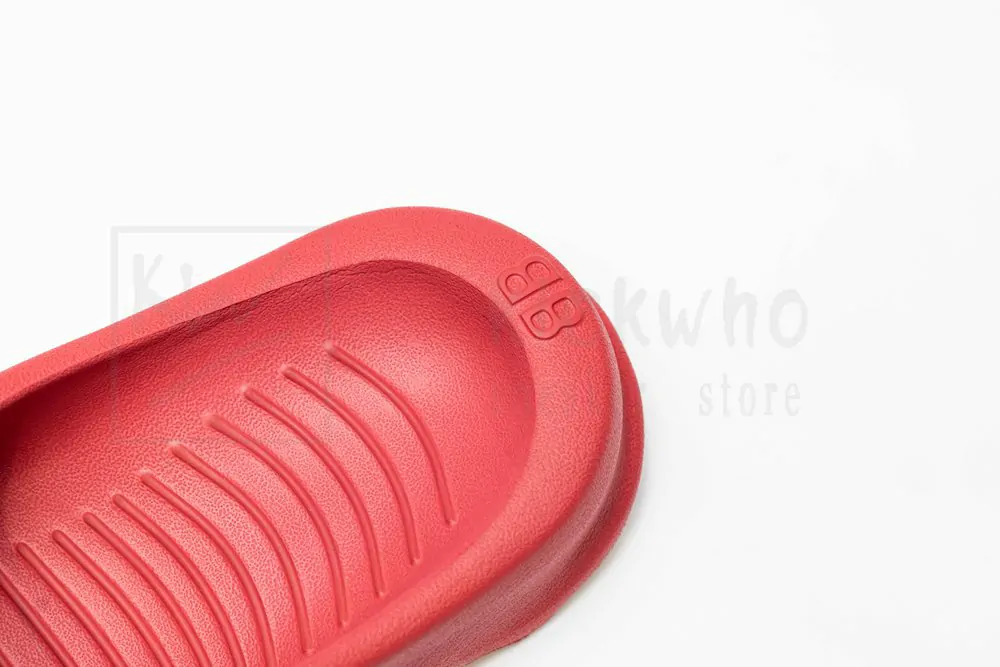 balenciaga mold slide sandal red