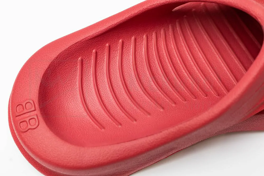 balenciaga mold slide sandal red