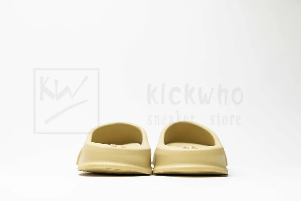 balenciaga mold slide sandal beige