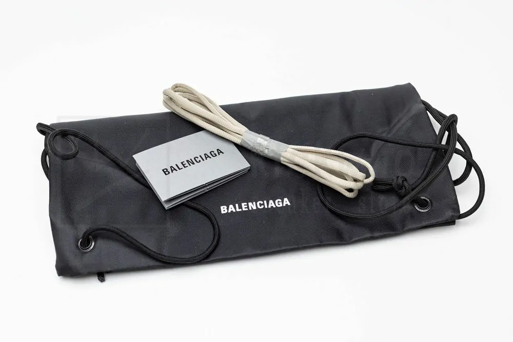 balenciaga defender beige brown