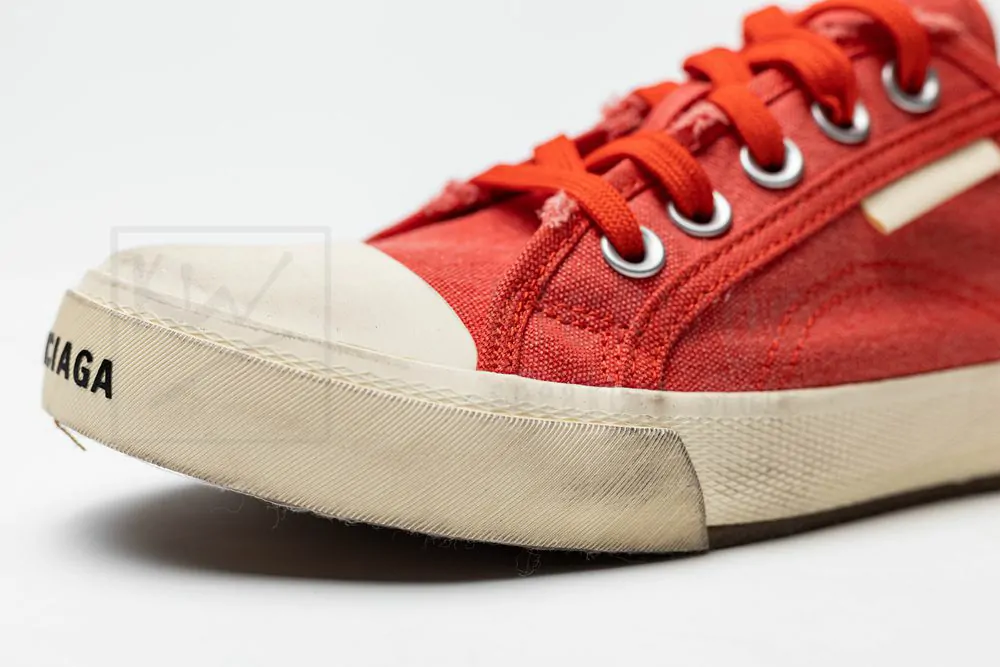 balenciaga paris low sneaker in red