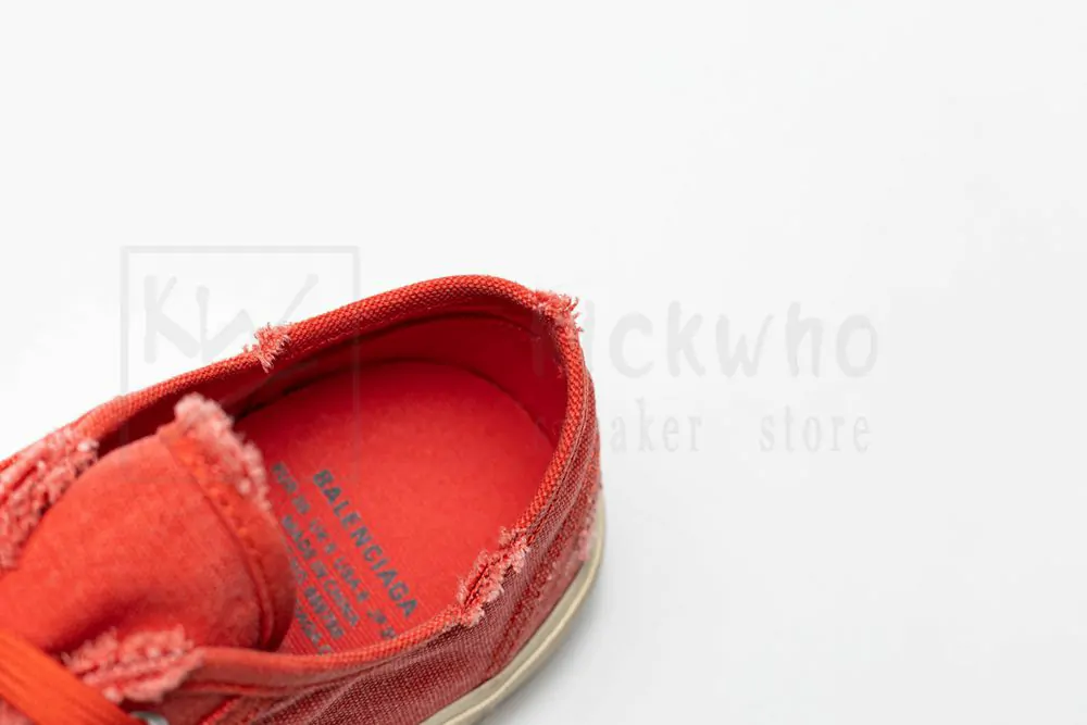 balenciaga paris low sneaker in red