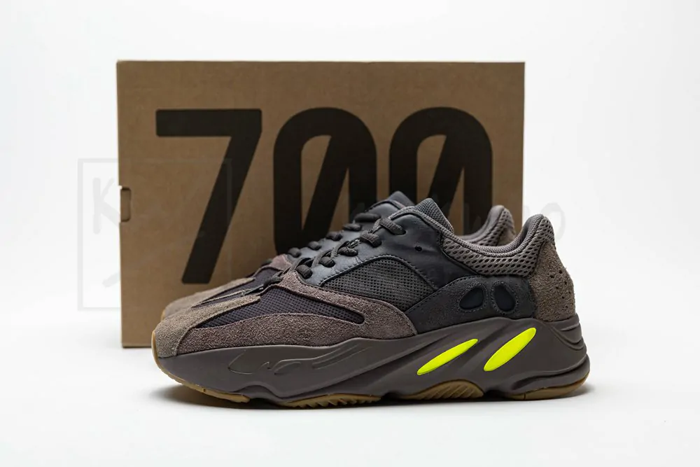 ad*s yeezy 700 runner mauve sale version