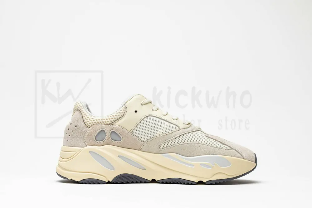 yeezy boost 700 