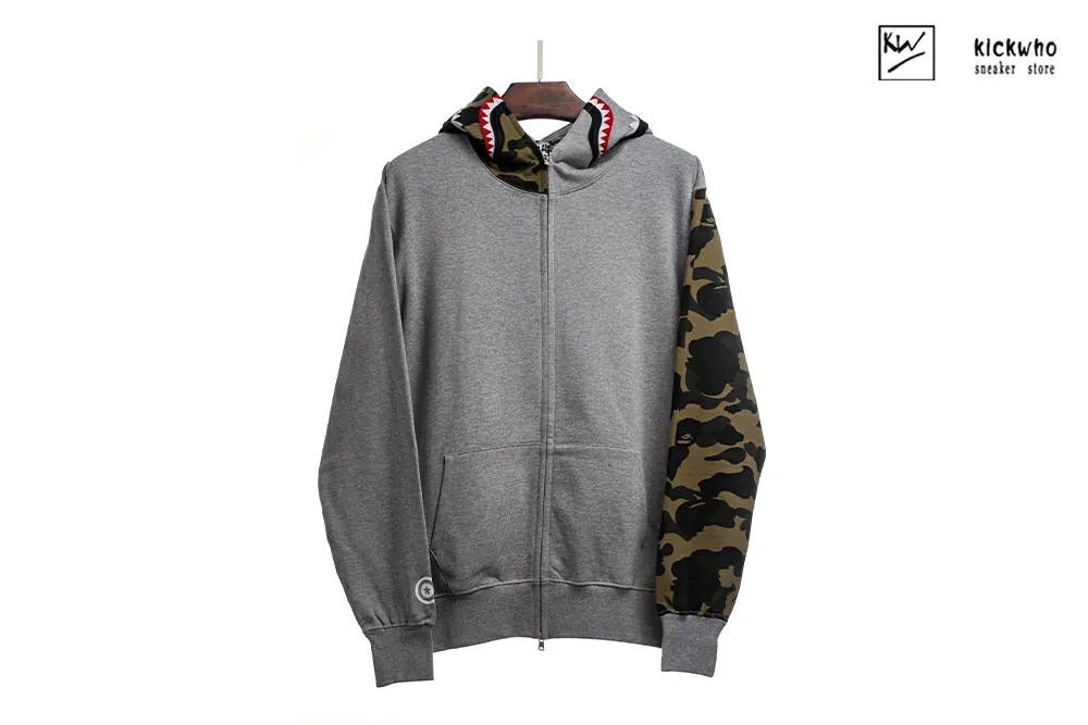 bape grey zip hoodie(half camo)