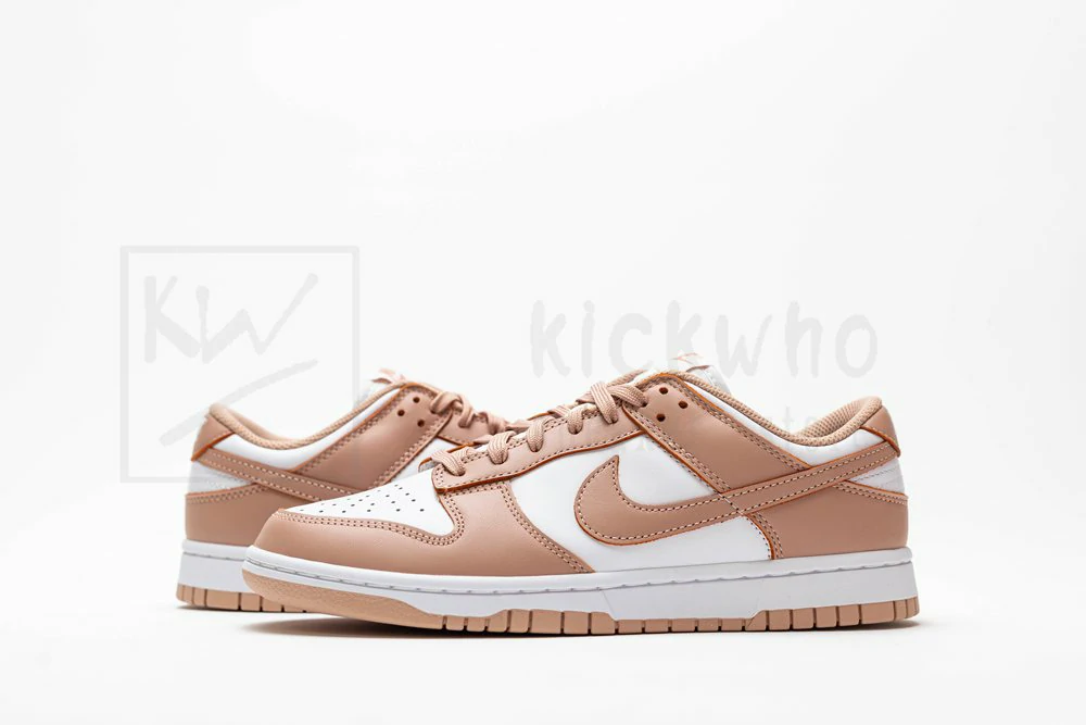 godkiller wmns dunk low 