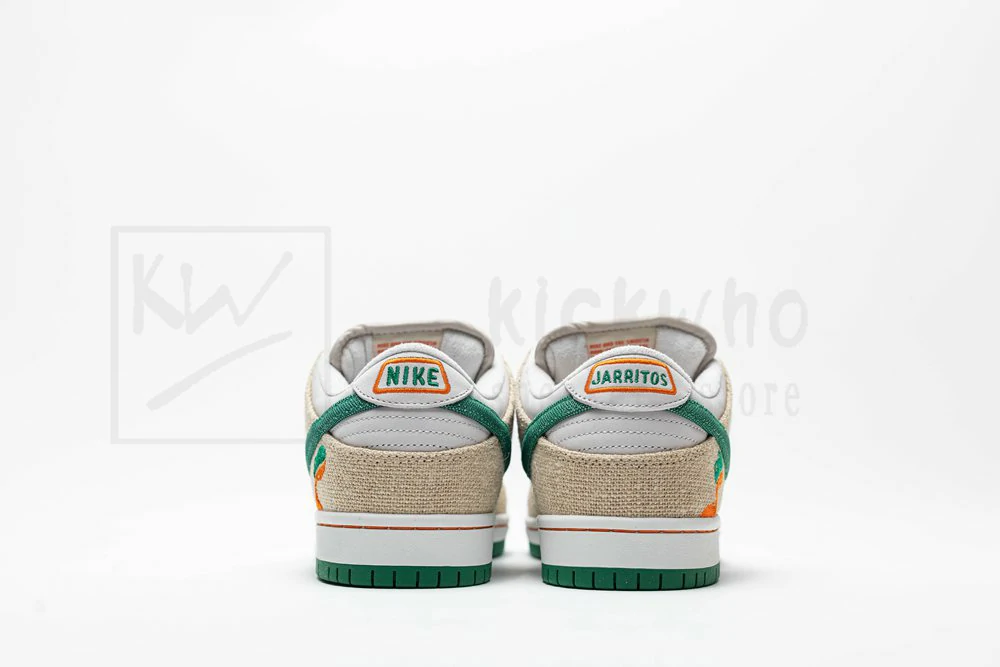 jarritos x dunk low sb