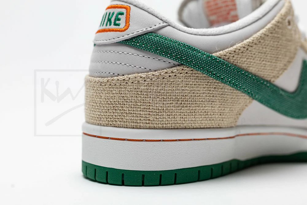 jarritos x dunk low sb