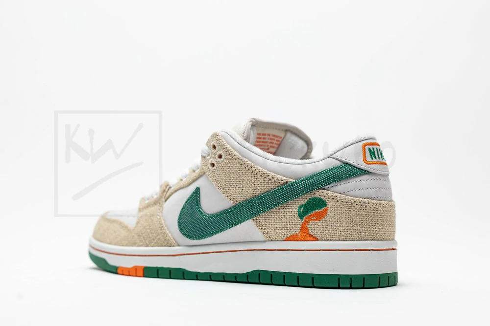 jarritos x dunk low sb