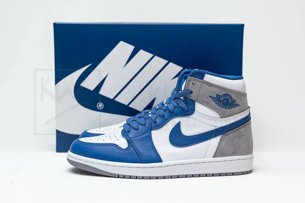 air jordan 1 retro high og true blue