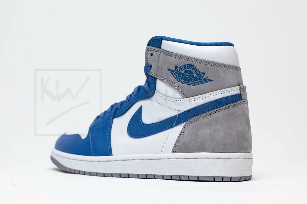 air jordan 1 retro high og true blue