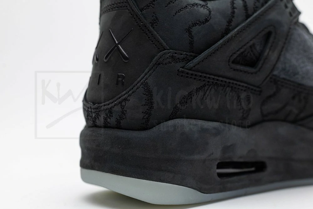 godkiller kaws x air jordan 4 retro black (size up to 16)