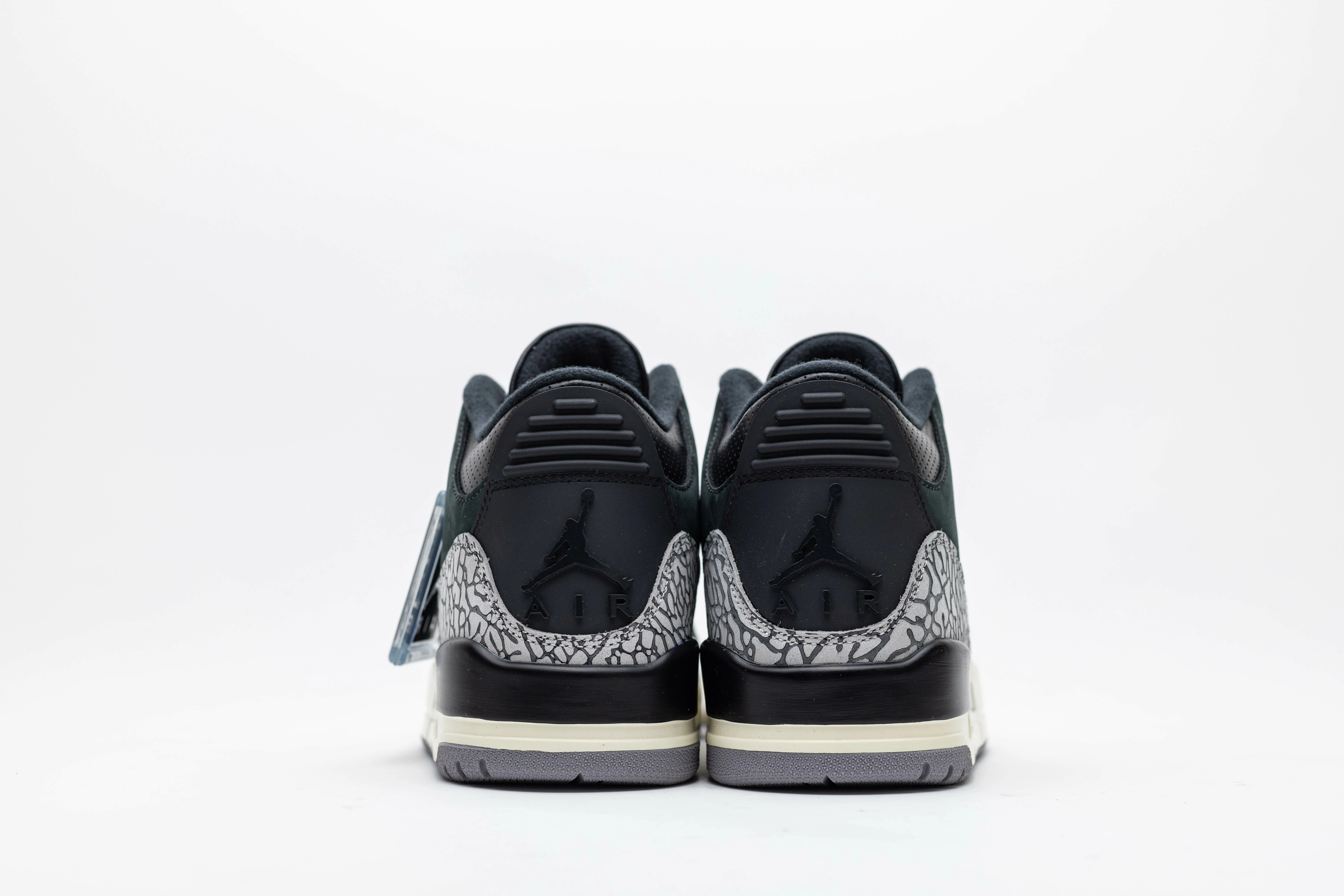 wmns air jordan 3 retro off noir