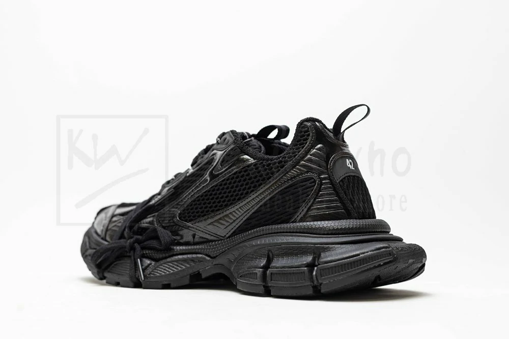 balenciaga 4xl sneaker 