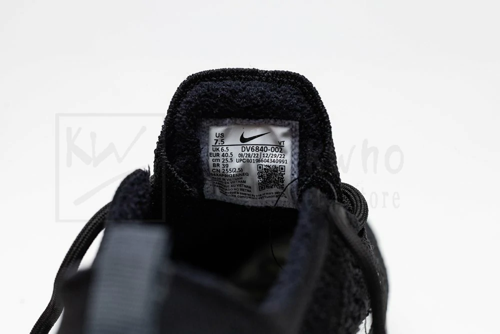 air vapormax 2023 flyknit black sail