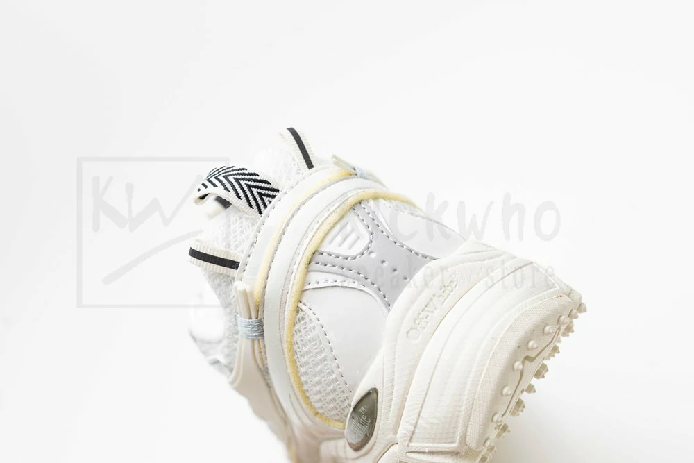 off-white sneaker white