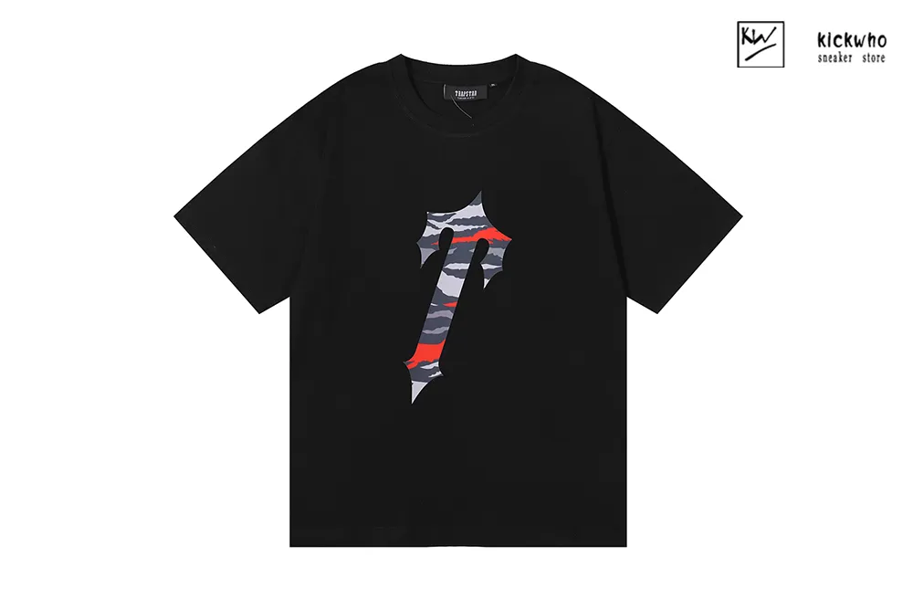 trapstar red camouflage big &quott&quott-shirt black