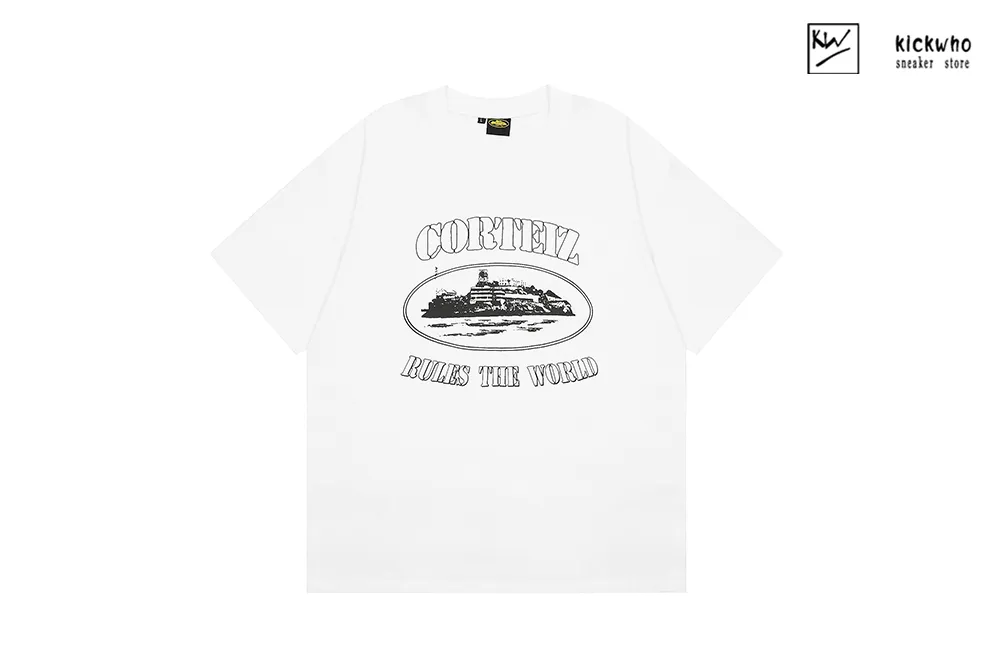 corteiz ships logo t-shirt white and black