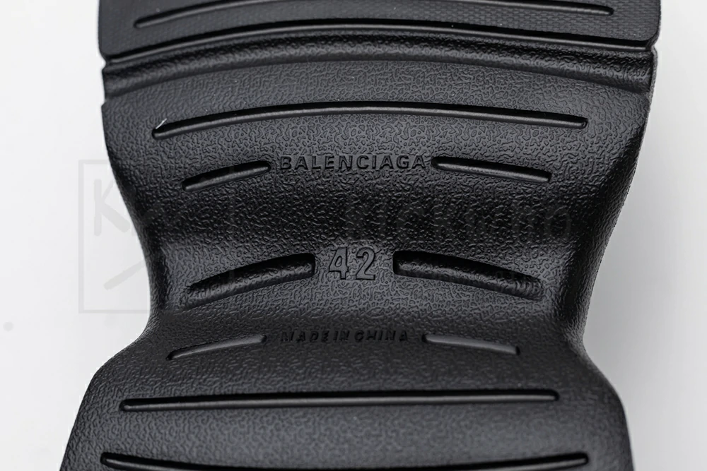 balenciaga hd lace up black