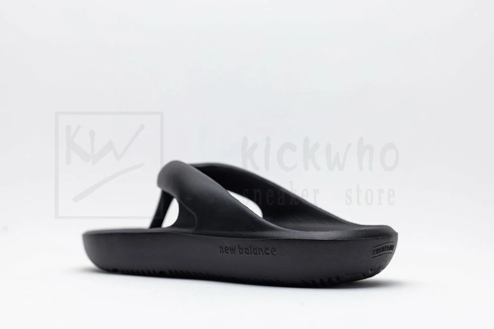 taw & toe x new balance slipper black