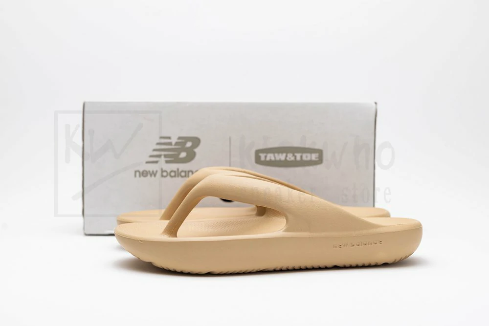 taw & toe x new balance slipper apricot