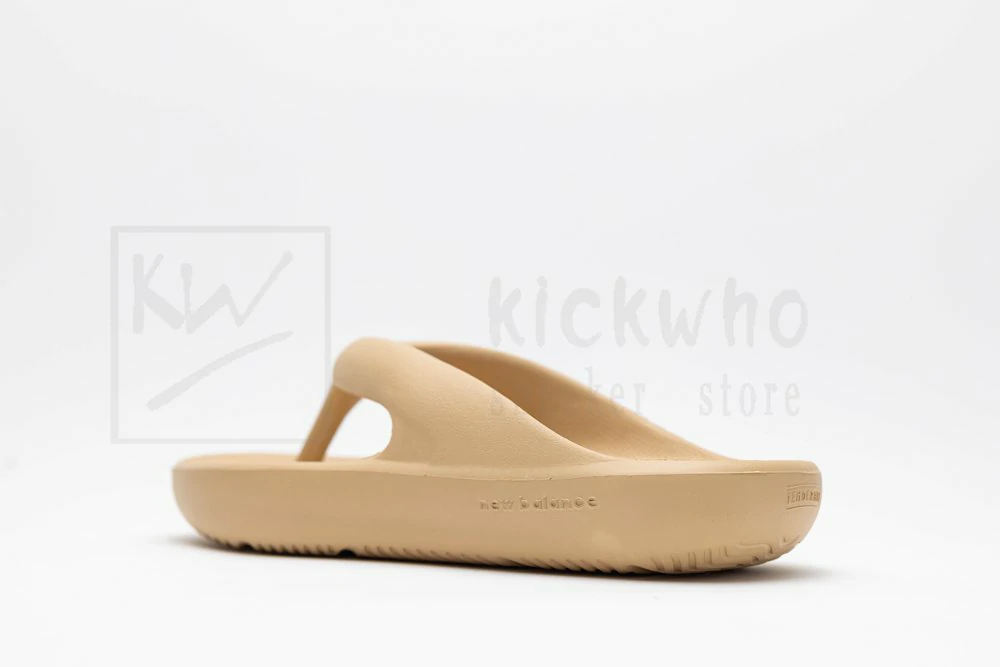 taw & toe x new balance slipper apricot