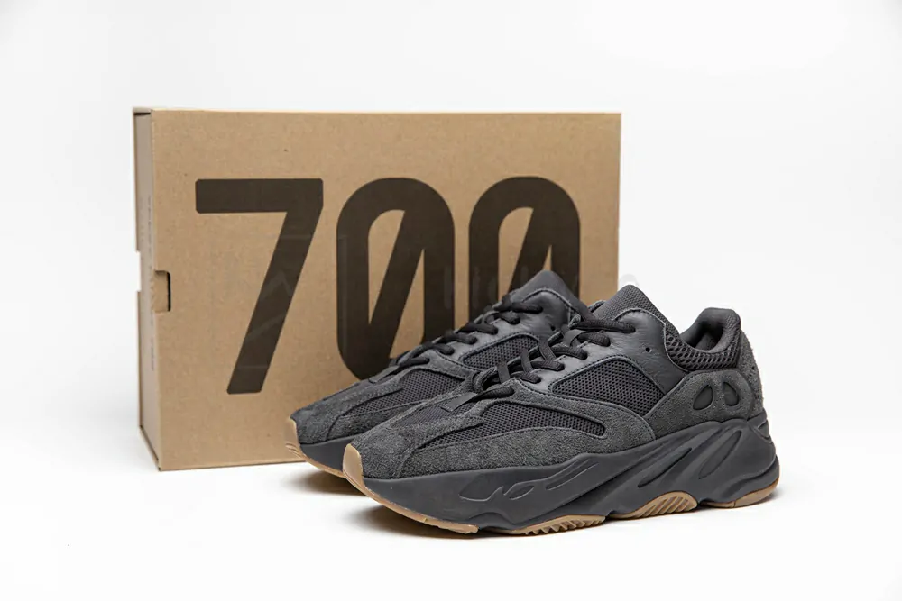 yeezy boost 700 