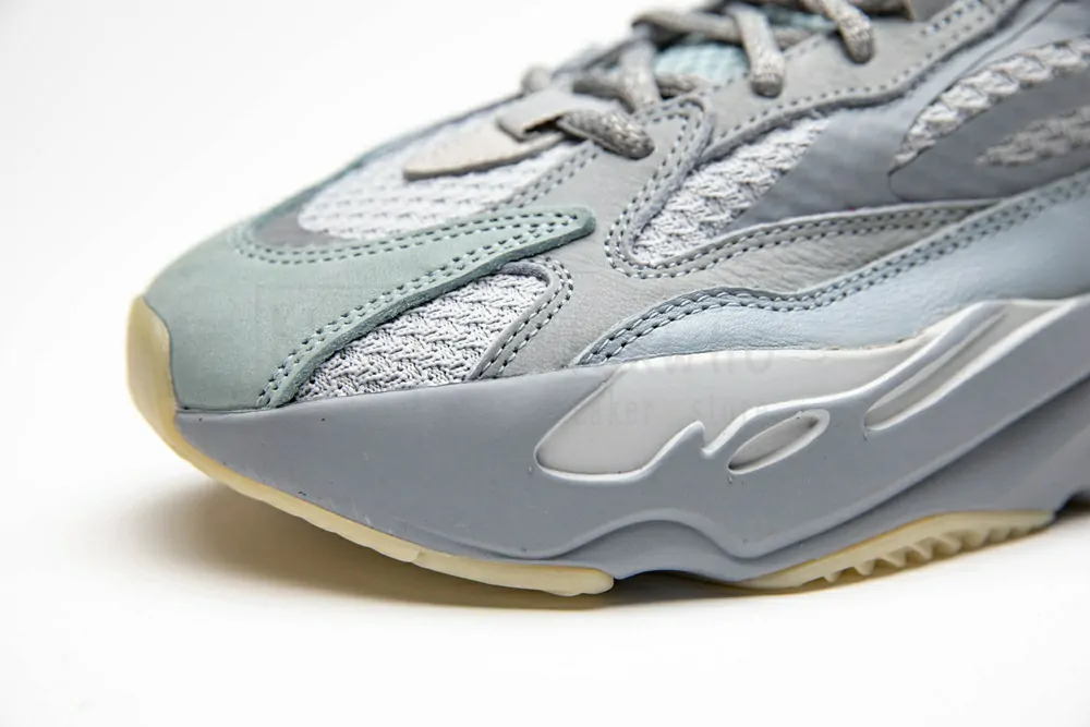 yeezy 700 v2 "inertia" godkiller fw2549