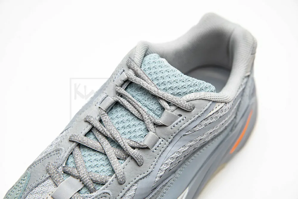 yeezy 700 v2 "inertia" godkiller fw2549